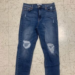 Levi’s Denizen Mom jeans